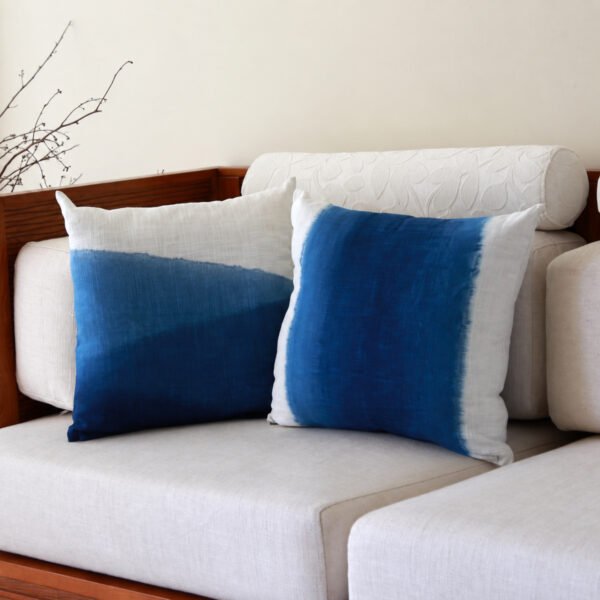 IMG_5431 Housse de coussin indigo Zharan